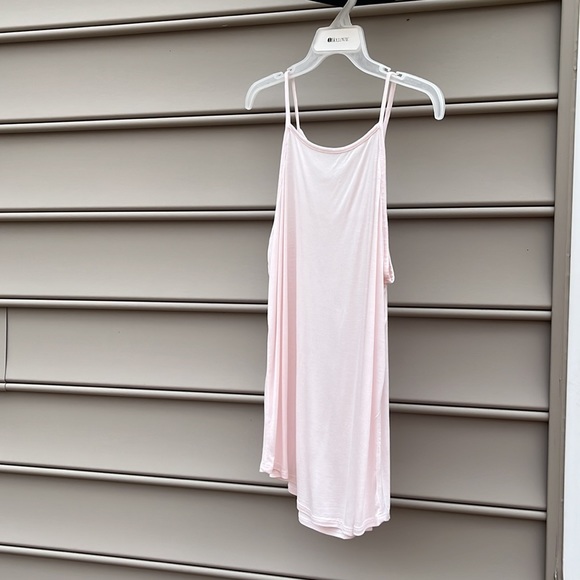 LOFT Tops - Women’s medium pale pink tank top from Loft.